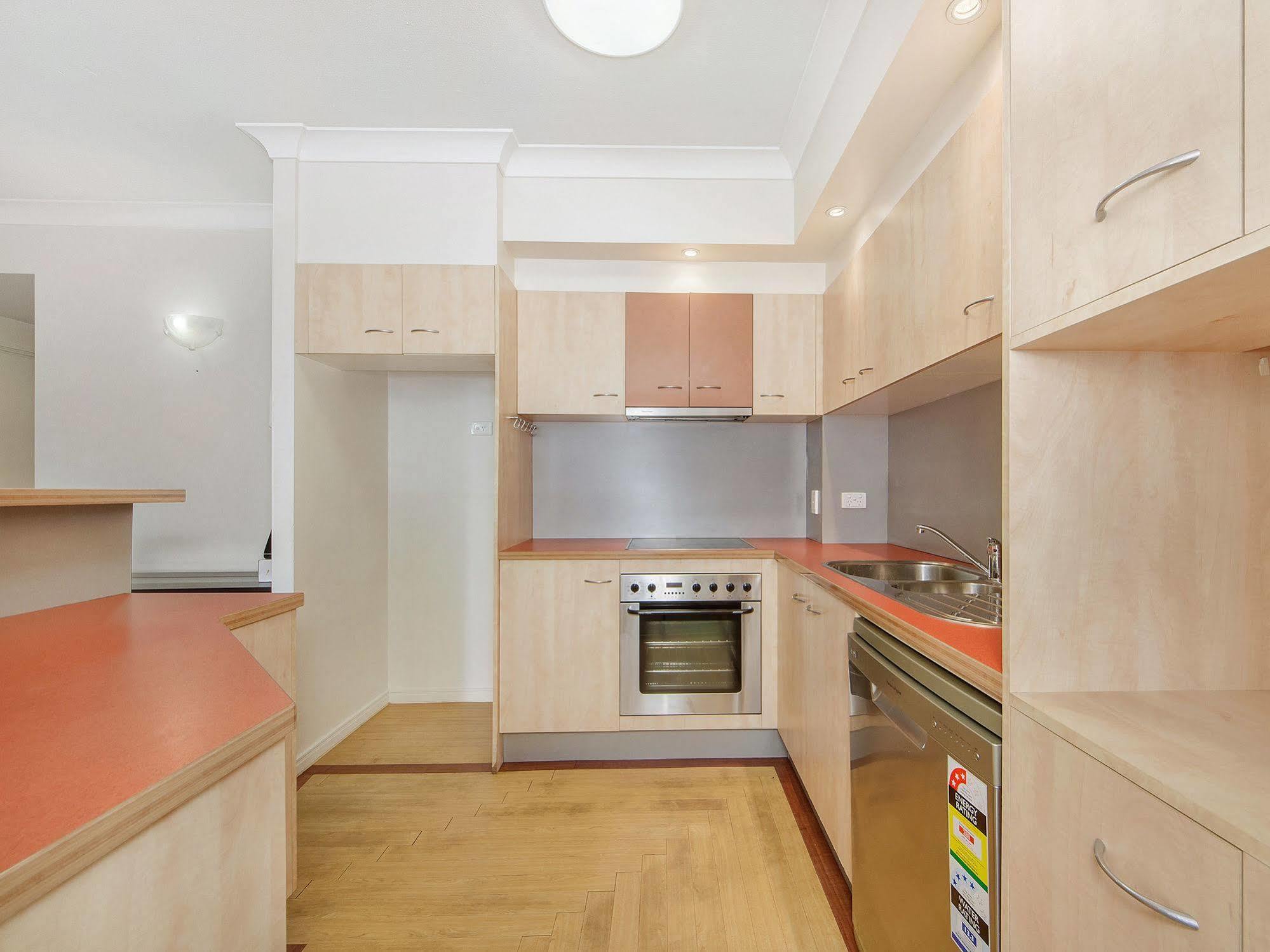 Spring Hill Central Apartments Brisbane Extérieur photo